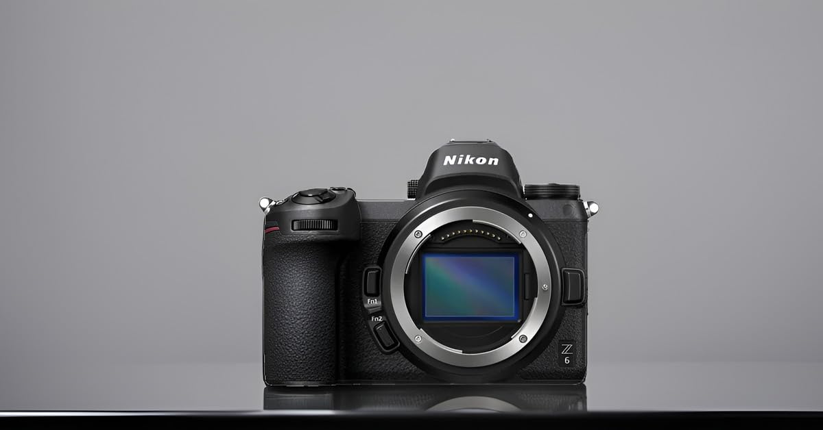 Nikon Z8 Mirrorless Camera Bundle with NIKKOR Z 70-200mm f/2.8 VR S Lens - Full-Frame Sensor Technology Bundle with Sling Camera Bag, and 128 Memory Card (4 Items) (Renewed)