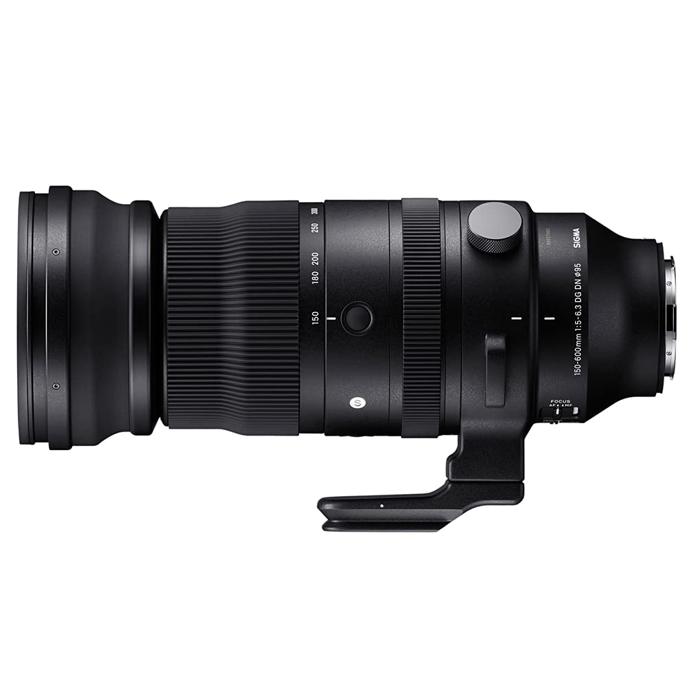 Sony E 150-600mm f/5-6.3 DG DN OS Sports Lens with 128GB Memory Card by Sigma