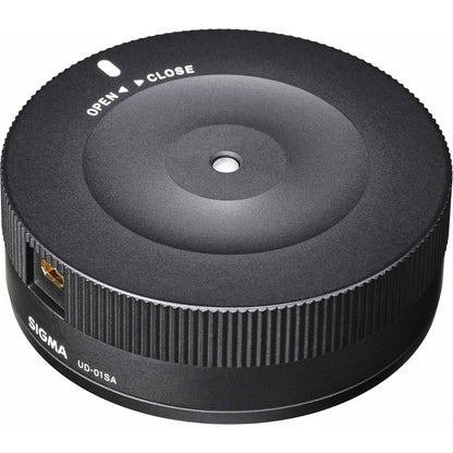 Sigma 35mm f/1.4 DG HSM Art Wide-angle Lens for Canon EF DSLR Cameras Bundle with Sigma USB Dock for Canon Lens and Sandisk 32GB Extreme SD Memory UHS-I Card